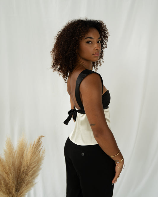 SATIN BELLE TOP